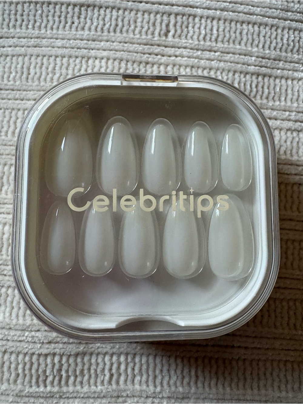 Celebritips White Press-On Nails Sheer Milk Medium Almond